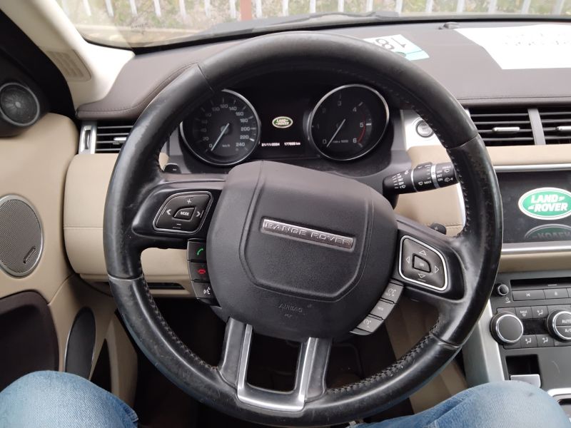 GuidiCar - LAND ROVER Range Rover Evoque 2014 Evoque 2.2 td4 Pure Tech Pack 150cv 5p auto 9m Usato